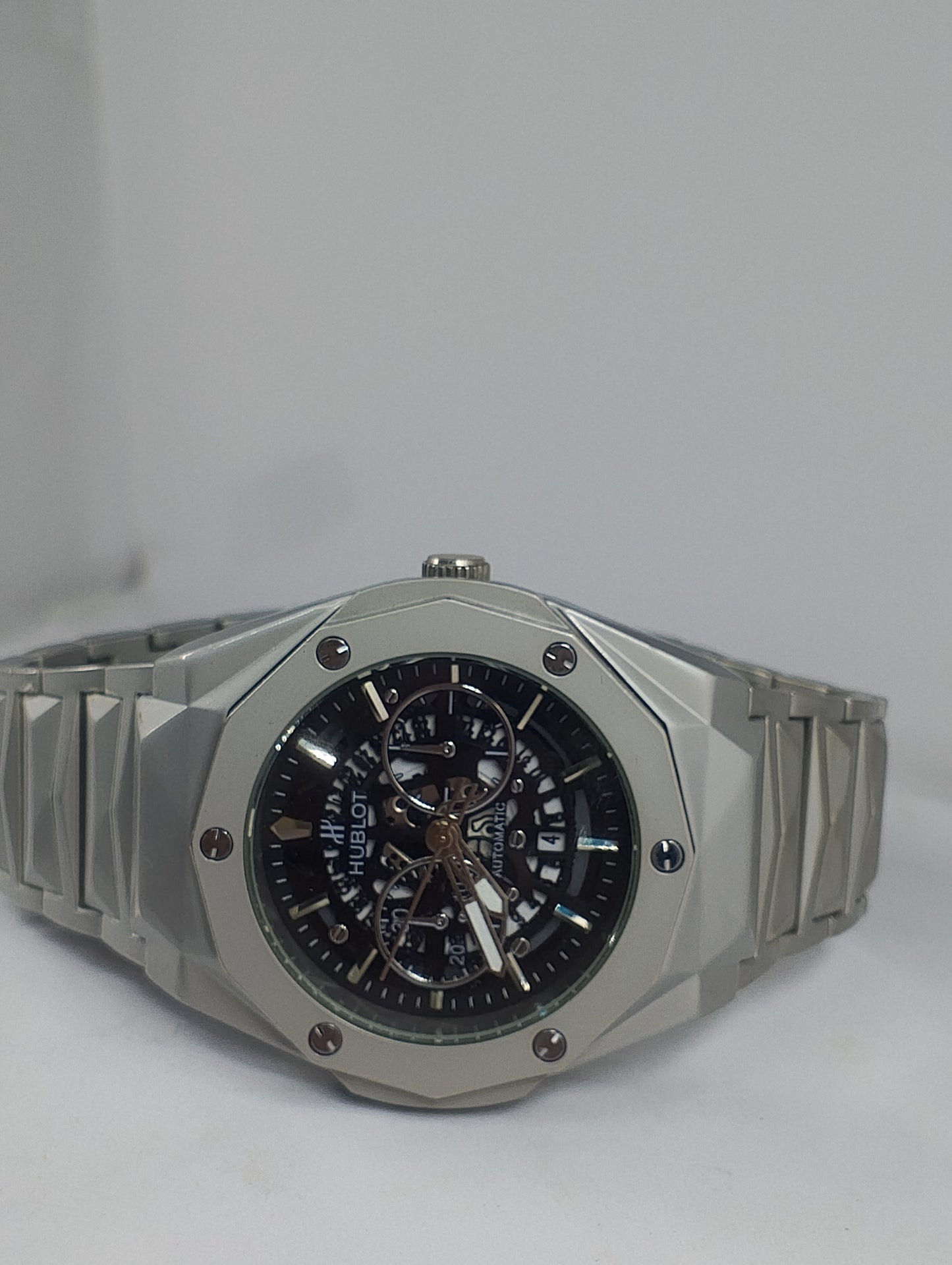 Luxury Stainless Steel HUBLOT Men's Analog Watch – Blue Dial | Premium Business & Casual Wristwatch