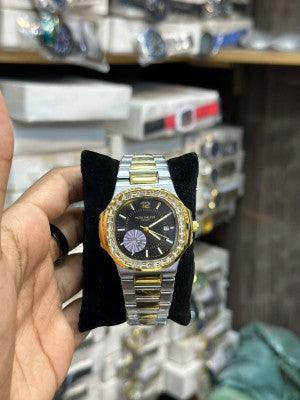 Luxury Men's Two-Tone Stainless Steel Analog Watch – Rainbow Crystal Bezel Quartz Wrist Watch