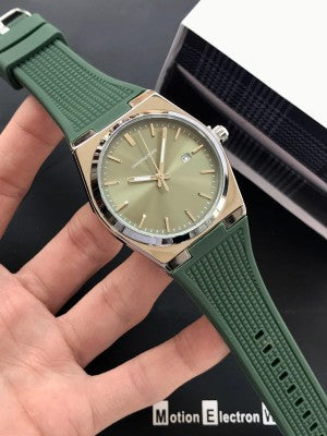 Luxury Men's Analog Quartz Watch – Stainless Steel Case with Silicone Strap