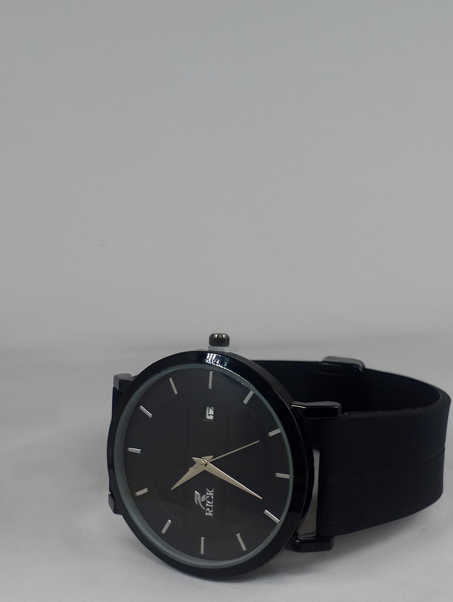Classic Men's Black Analog Watch – Minimalist Luxury Wristwatch with Date Display | Business & Casual