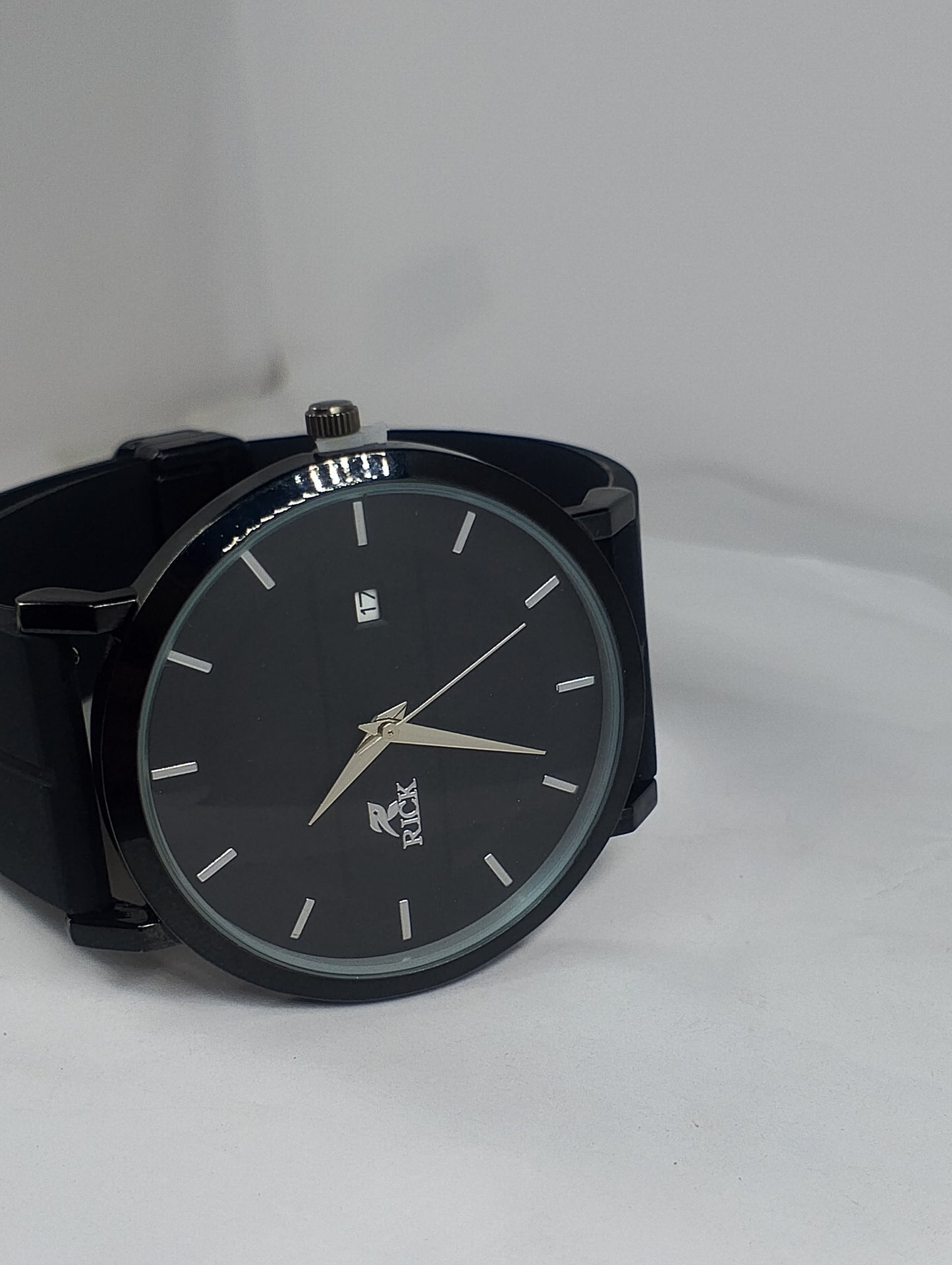 Classic Men's Black Analog Watch – Minimalist Luxury Wristwatch with Date Display | Business & Casual
