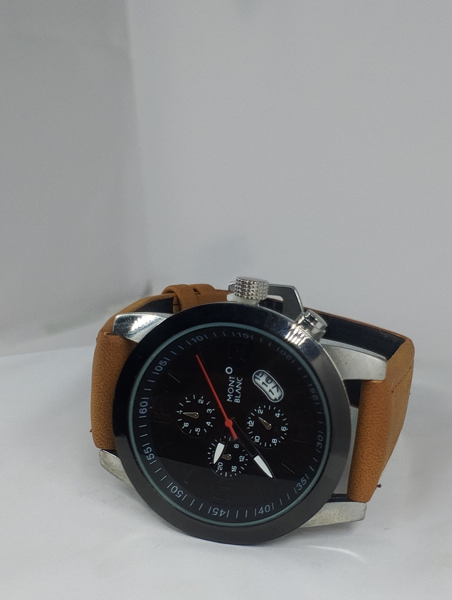 Luxury Men's Leather Strap Analog Watch – Black Dial | Premium Business & Casual Wristwatch